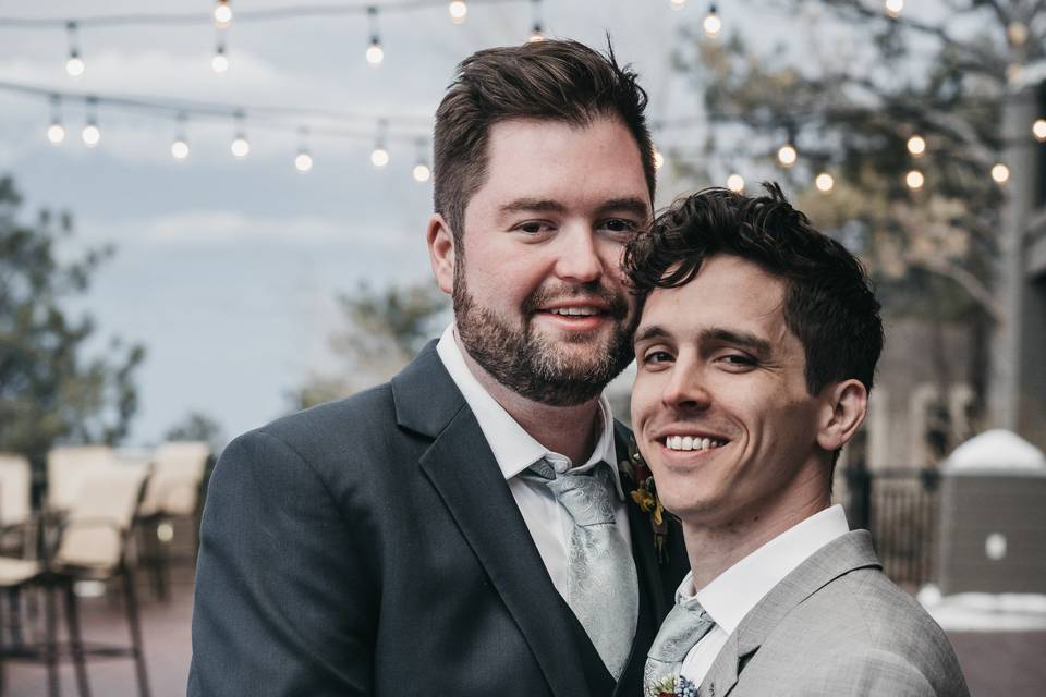 Grooms