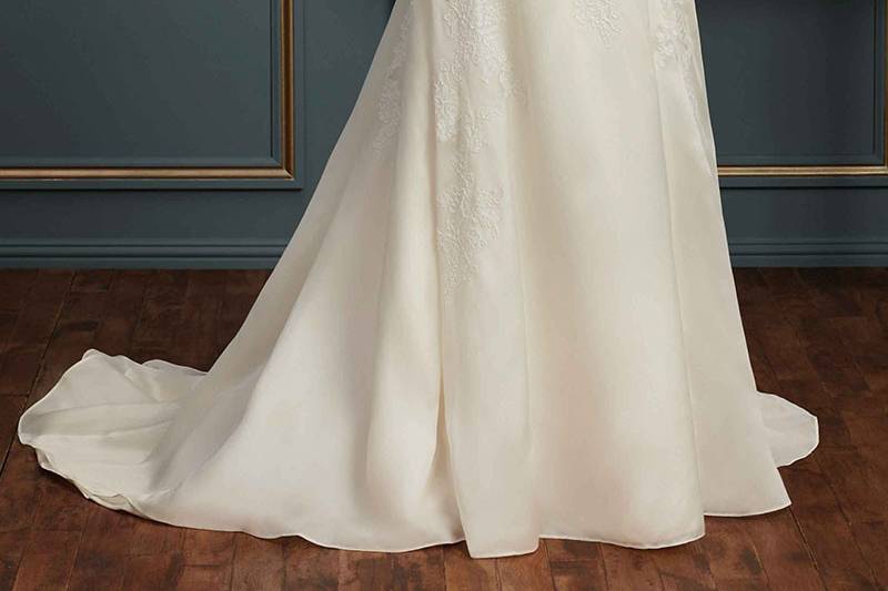 Casablanca Bridal