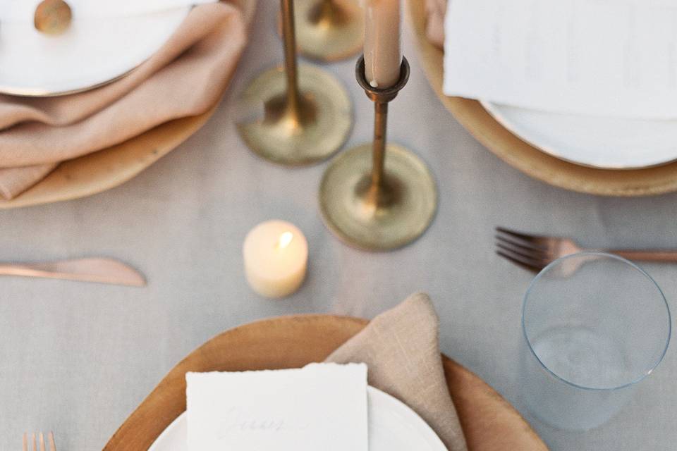 Fall table with rose gold