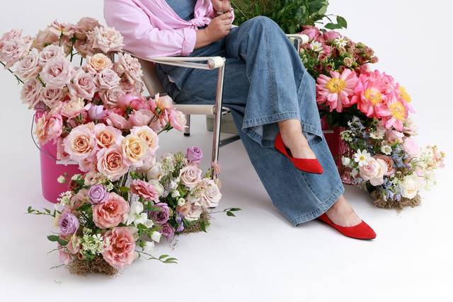 Ladies Love Flowers