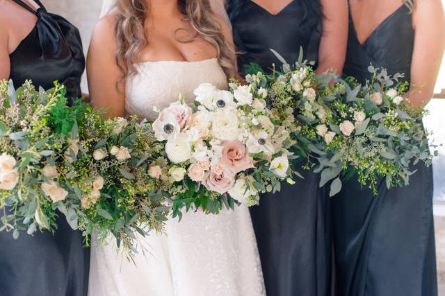 Ladies Love Flowers