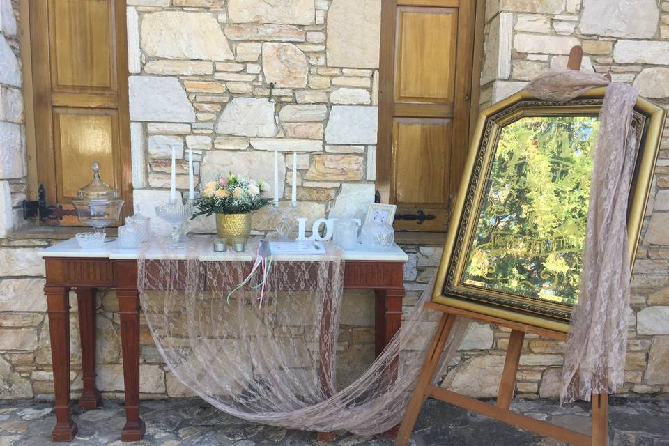Floral wedding wish table