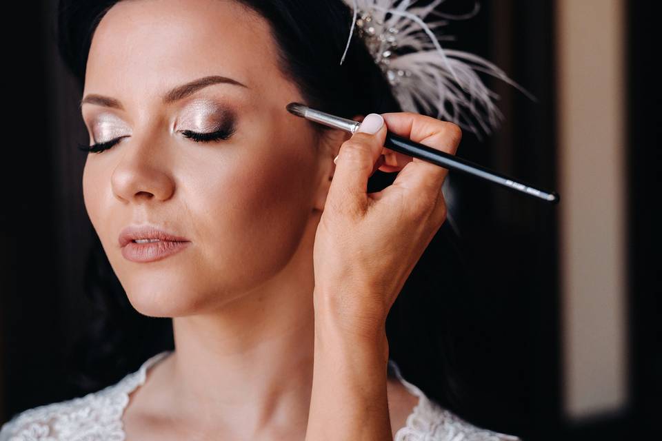 Bridal make up