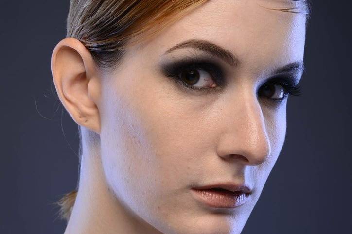 Smokey eyes