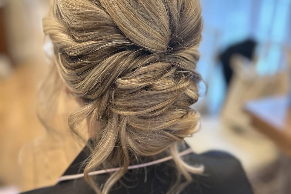 Low Textured Bun