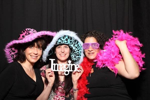 Smashing Photo & Video Booth Rentals