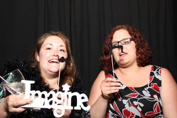 Smashing Photo & Video Booth Rentals