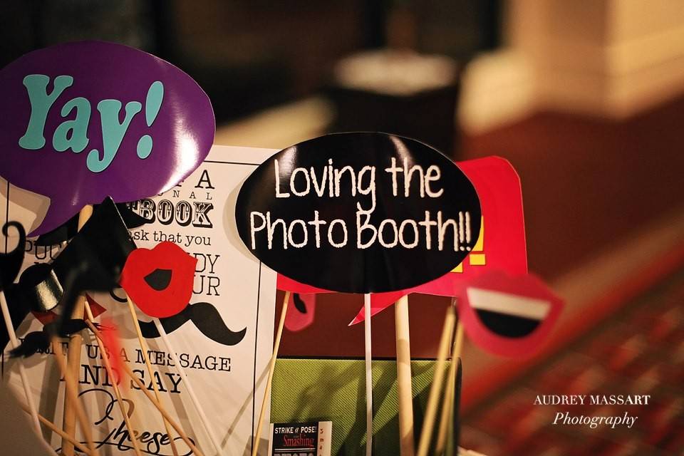 Smashing Photo & Video Booth Rentals