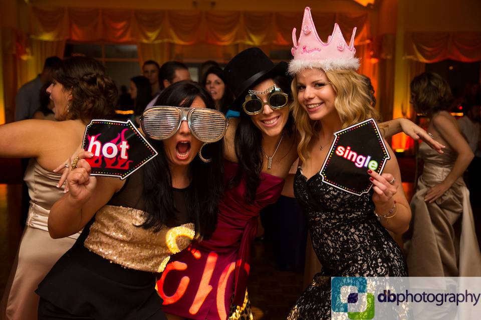 Smashing Photo & Video Booth Rentals