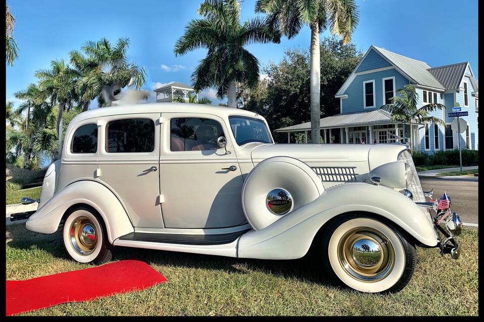 American Classic Wedding Car Service, LLC