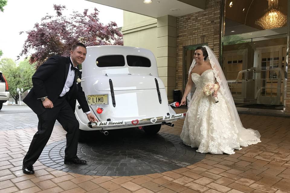 American Classic Wedding Car Service, LLC