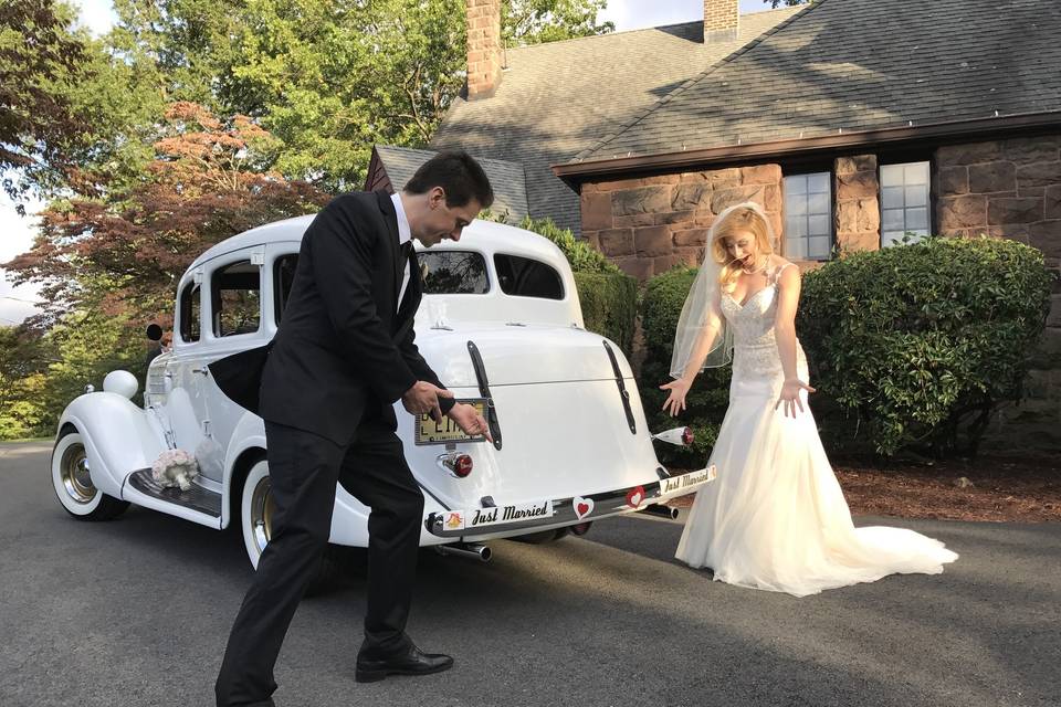 American Classic Wedding Car Service, LLC