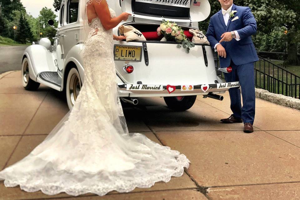 American Classic Wedding Car Service, LLC