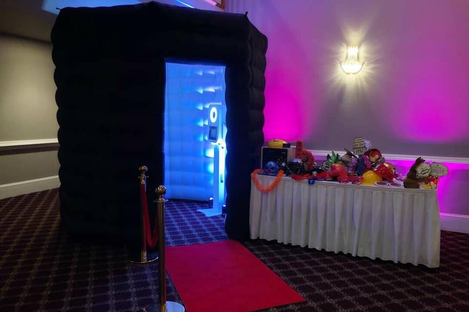 Wedding Photo Booth