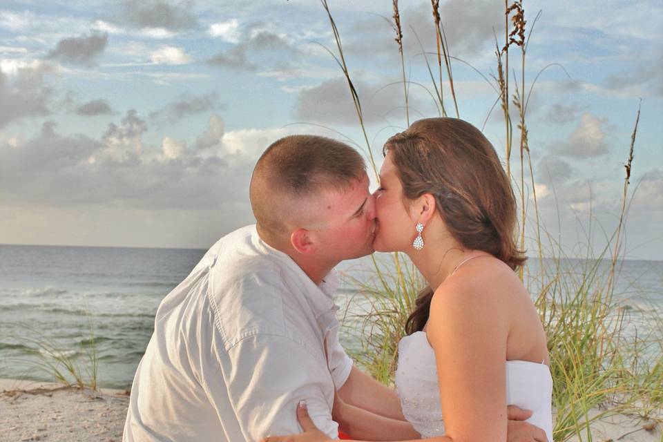 Capture Destiny Photos - Destin Wedding & Beach Photographer added