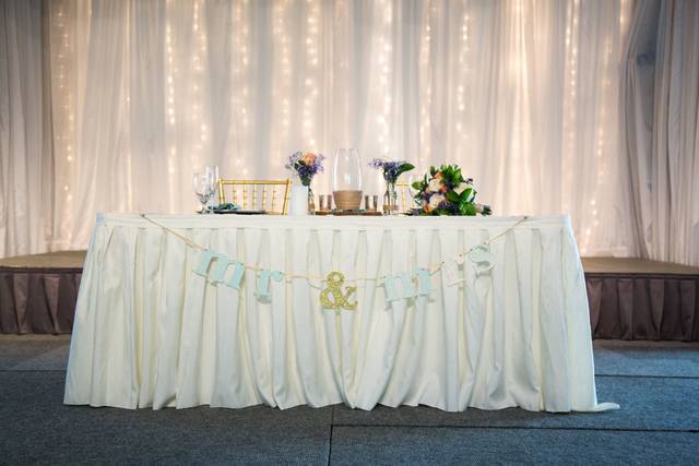 Sweetheart table