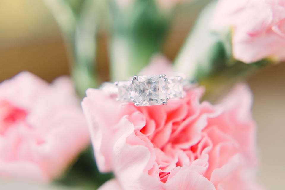 Hana Bloom Floral Design | Photo: Geneva Rico Photography