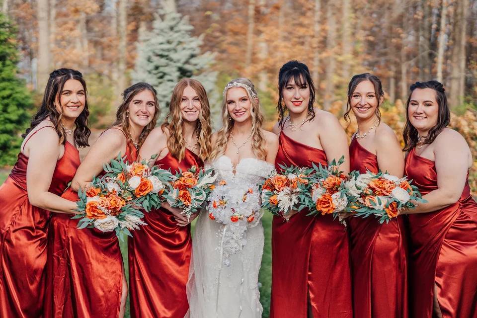 Bride with maids red