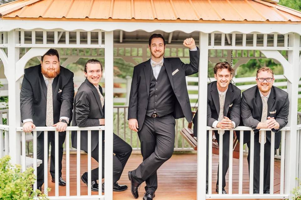 Groom under shelter