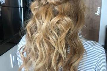 Signature Waves with Twists