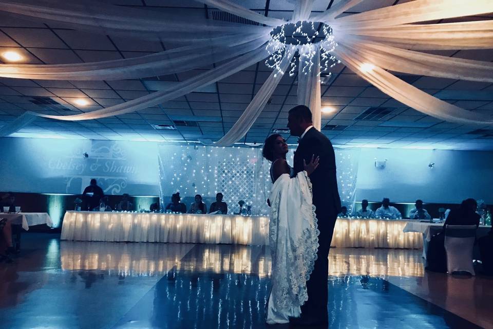 1st dance Magical Moment