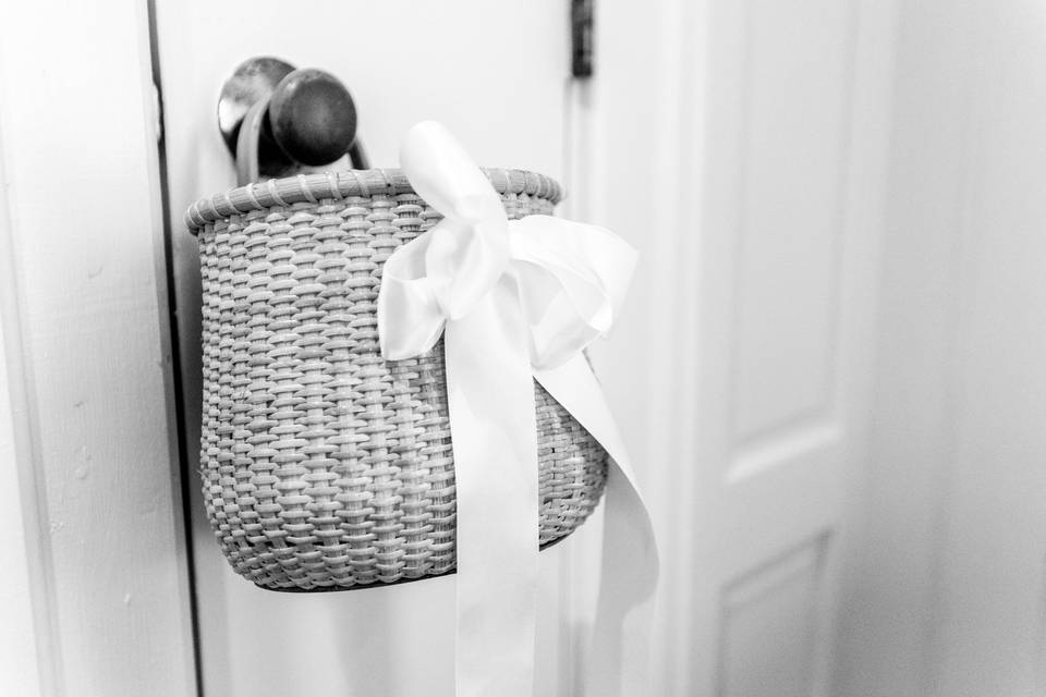 Decorative basket