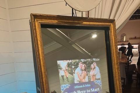 Mirror Custom Start Screen