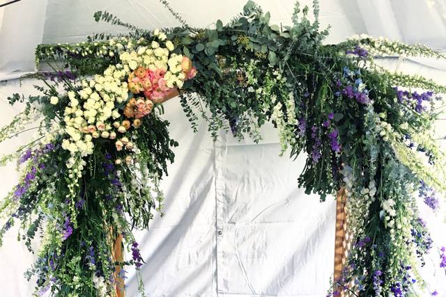 Roots Floral Design