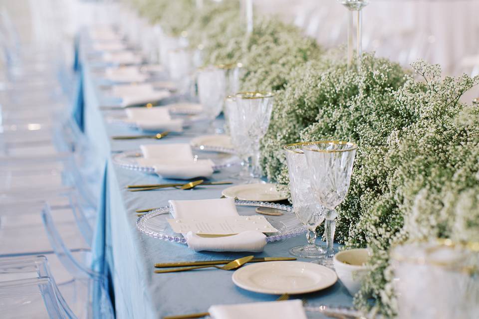 Dreamy head table 4.16.22