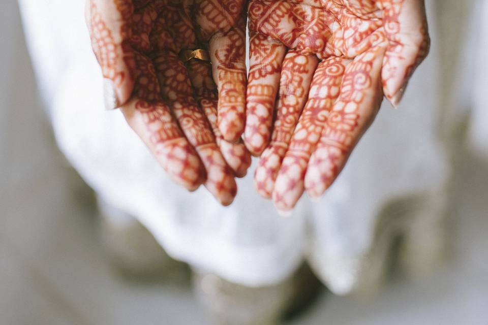 Bride's mehndi tattoo