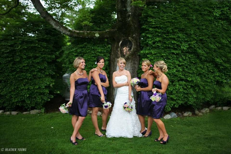 Bride and her bridesmaids