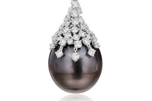 Tahitian pearl and diamond pendant by designer, Eli