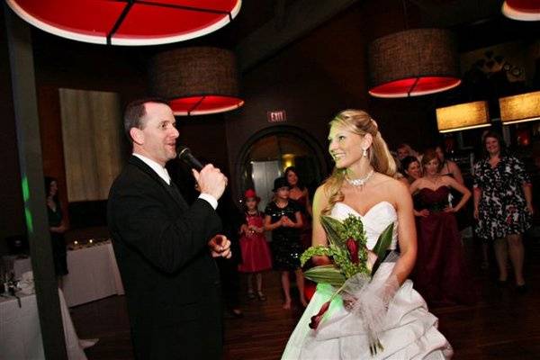 Bouquet toss Jan. 2, 2010 reception