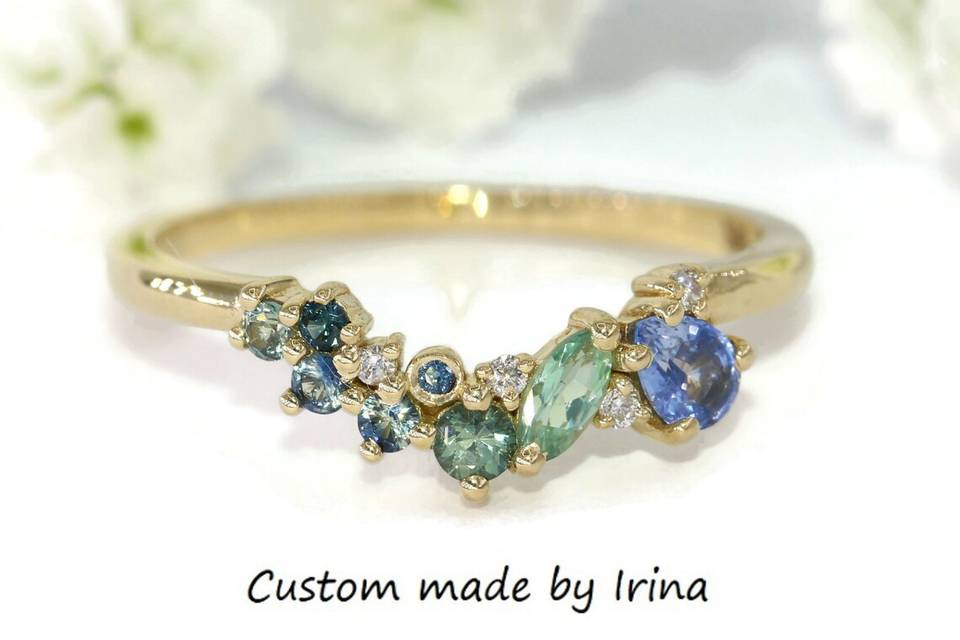 Ombre Cluster Wedding Band