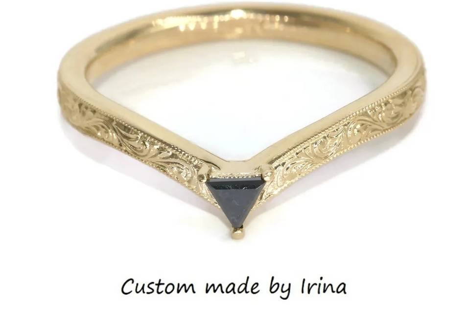 Engraved Flair Wedding Band