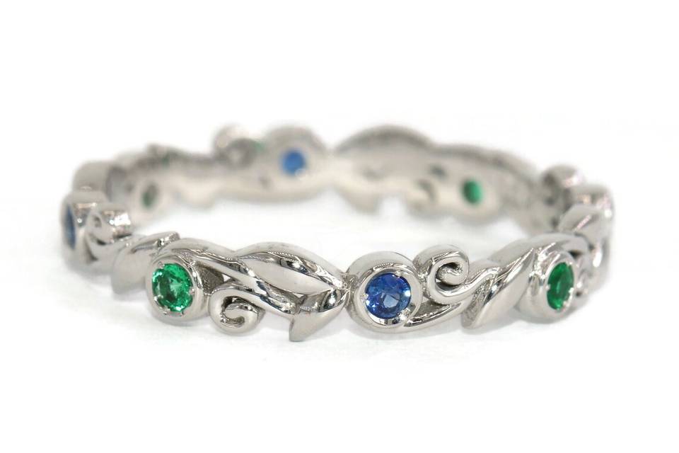 Leaf Vine Scrollwork Ring