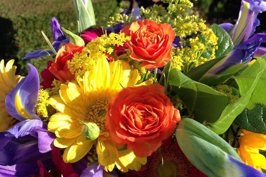 On the day before the wedding, the family got together and made all the flower arrangements for the wedding