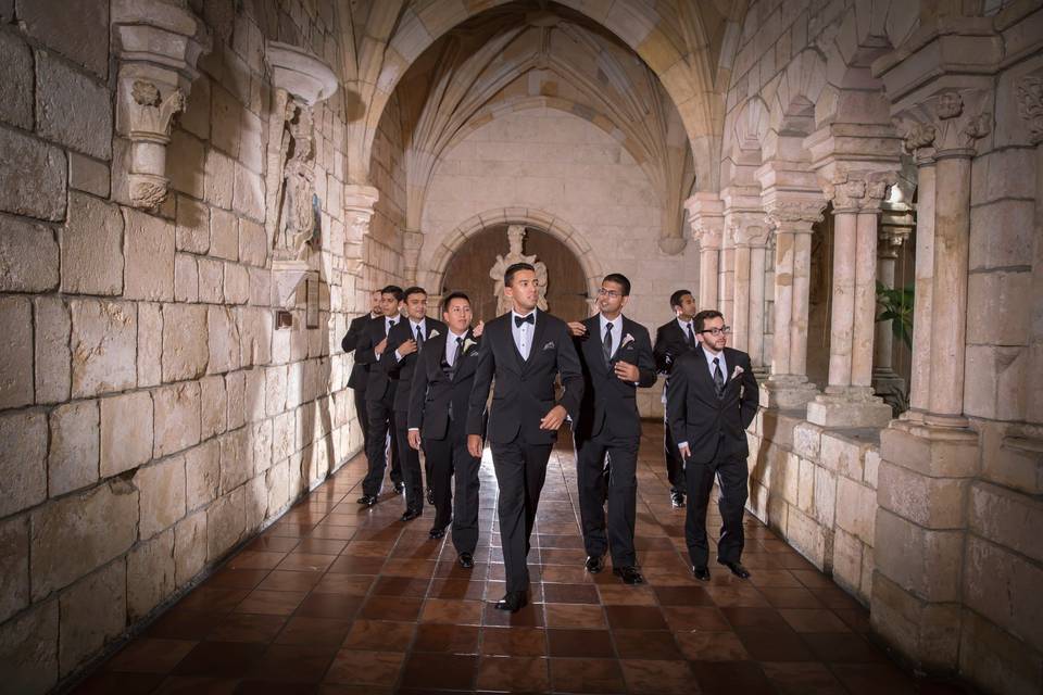 Suzanne Delawar Groomsmen