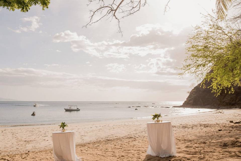 Cocktail hour on the beach