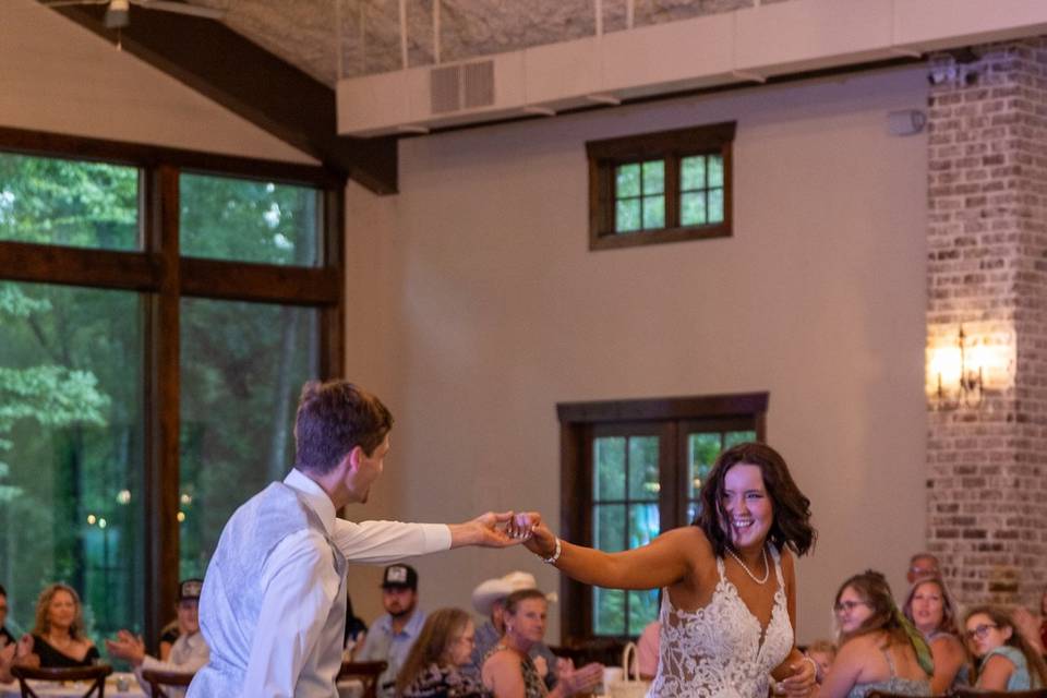 Bride putting on lipstick