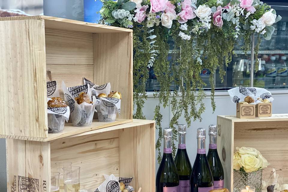 Crates and Prosecco