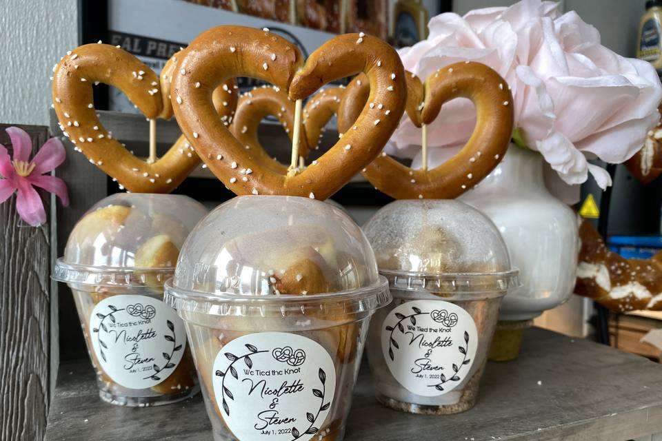 $15 Gift Card – Philly Pretzel Factory Gifts