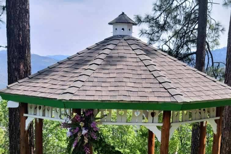 Gazebo decor