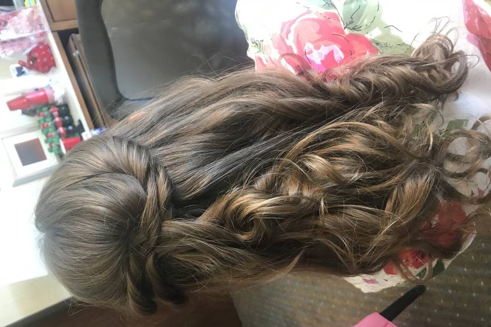 Salazar Hair Design