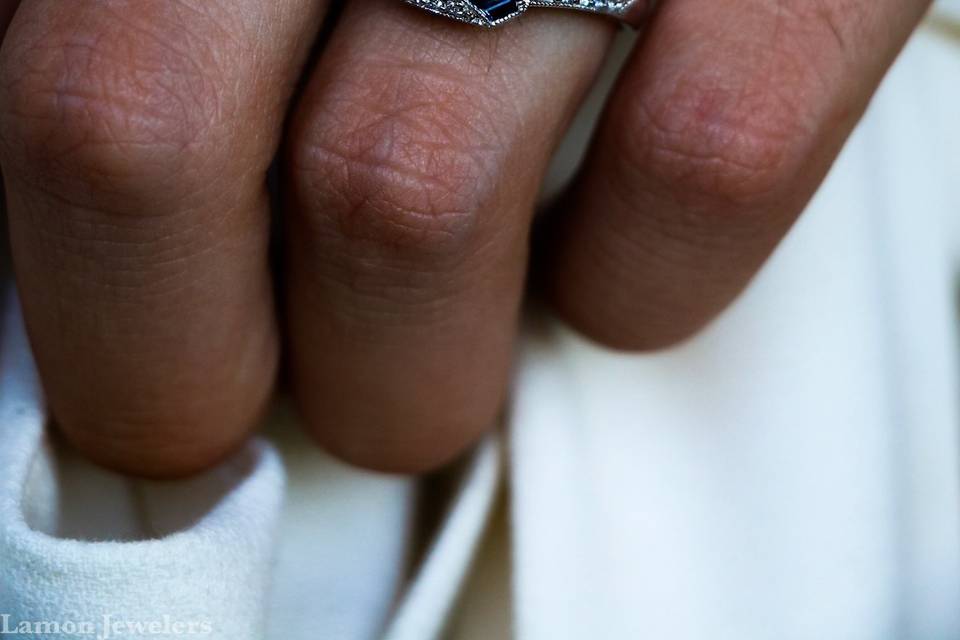Sri Lanka sapphire ring