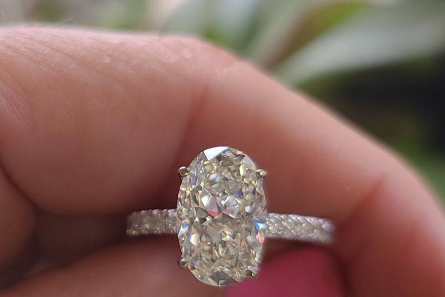 Oval Shape Engagement Ring