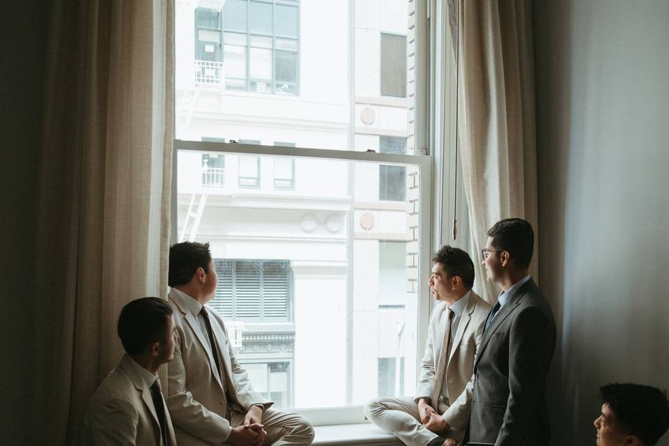 Groomsmen getting ready