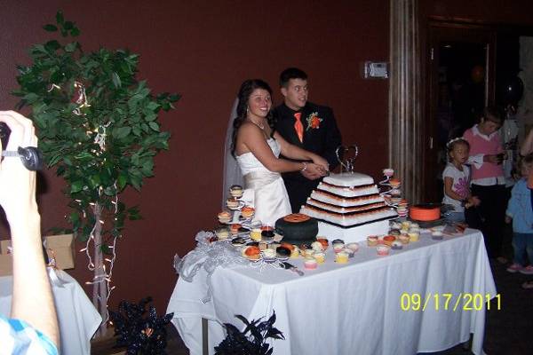 Cake cutting