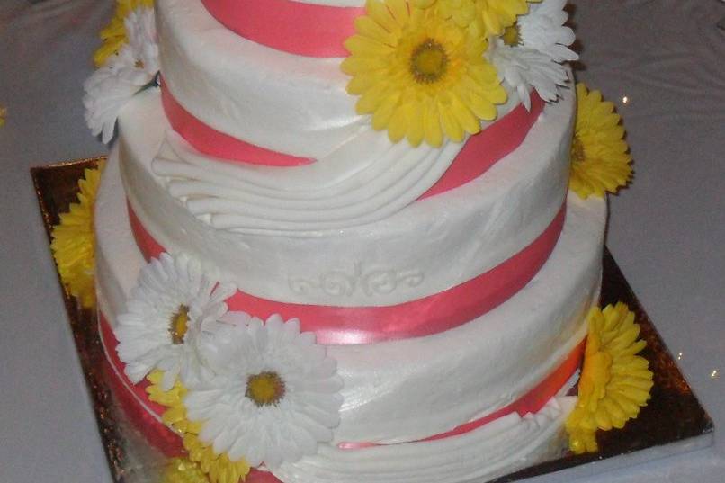 5 tier, fondant drapes