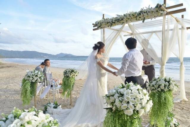 Beach ceremony